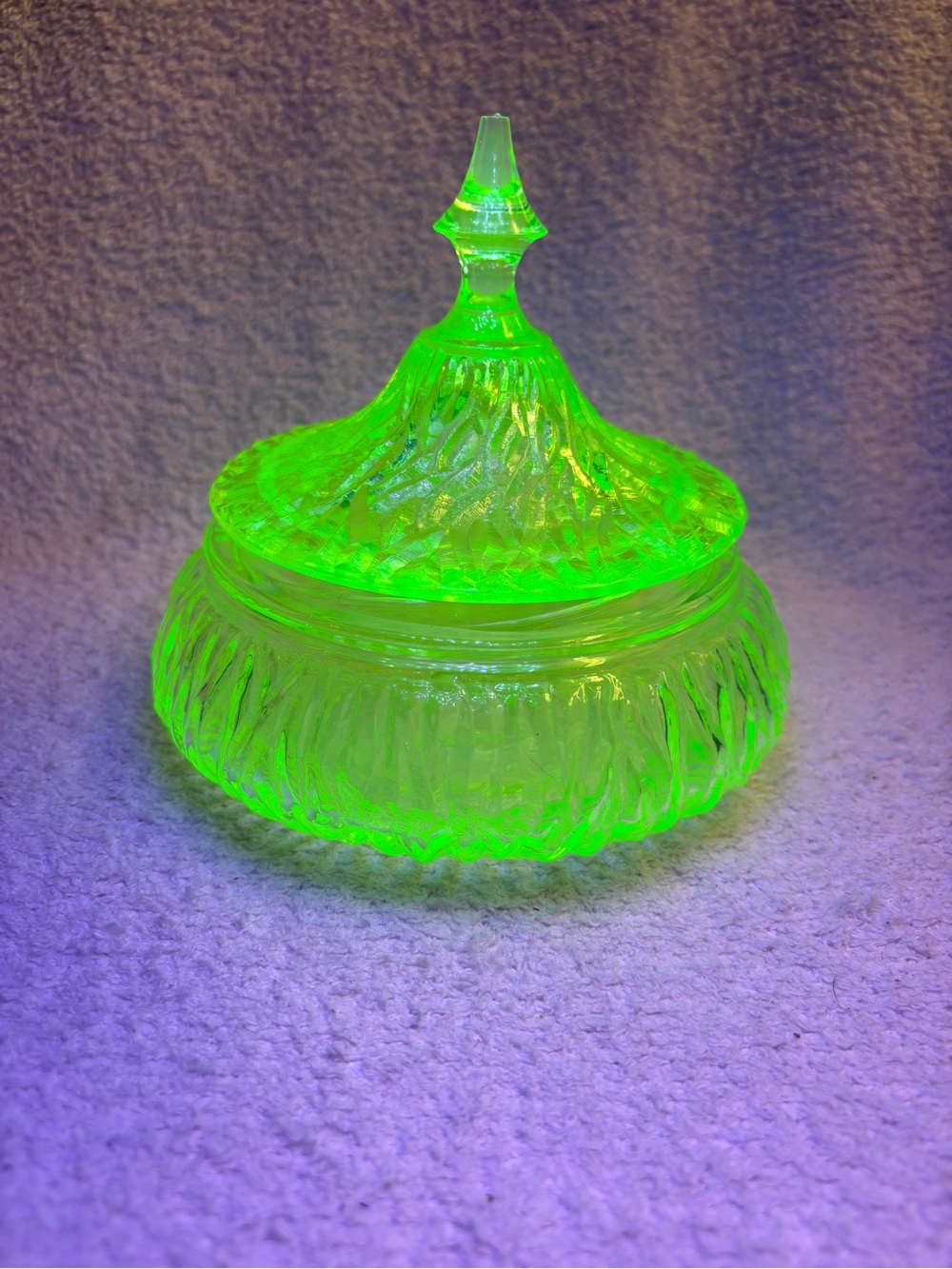 Vintage Green Uranium Glass Lidded Candy Dish Swirl Pattern Depression Glass